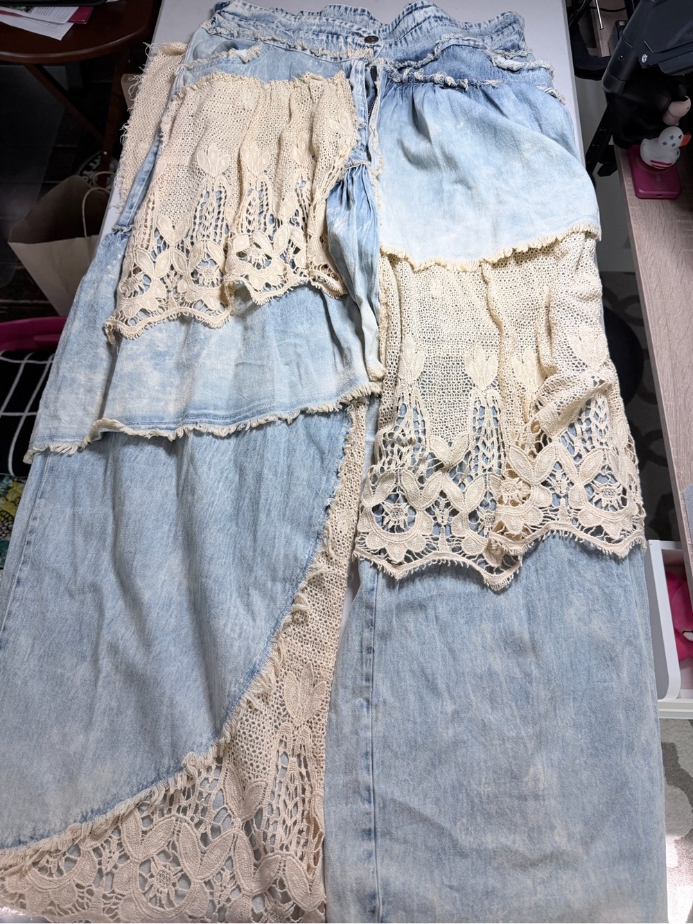 A Rare Bird Light Blue Wide-Leg Denim Pants with Cream Crochet Panels- rare - Picture 2 of 5